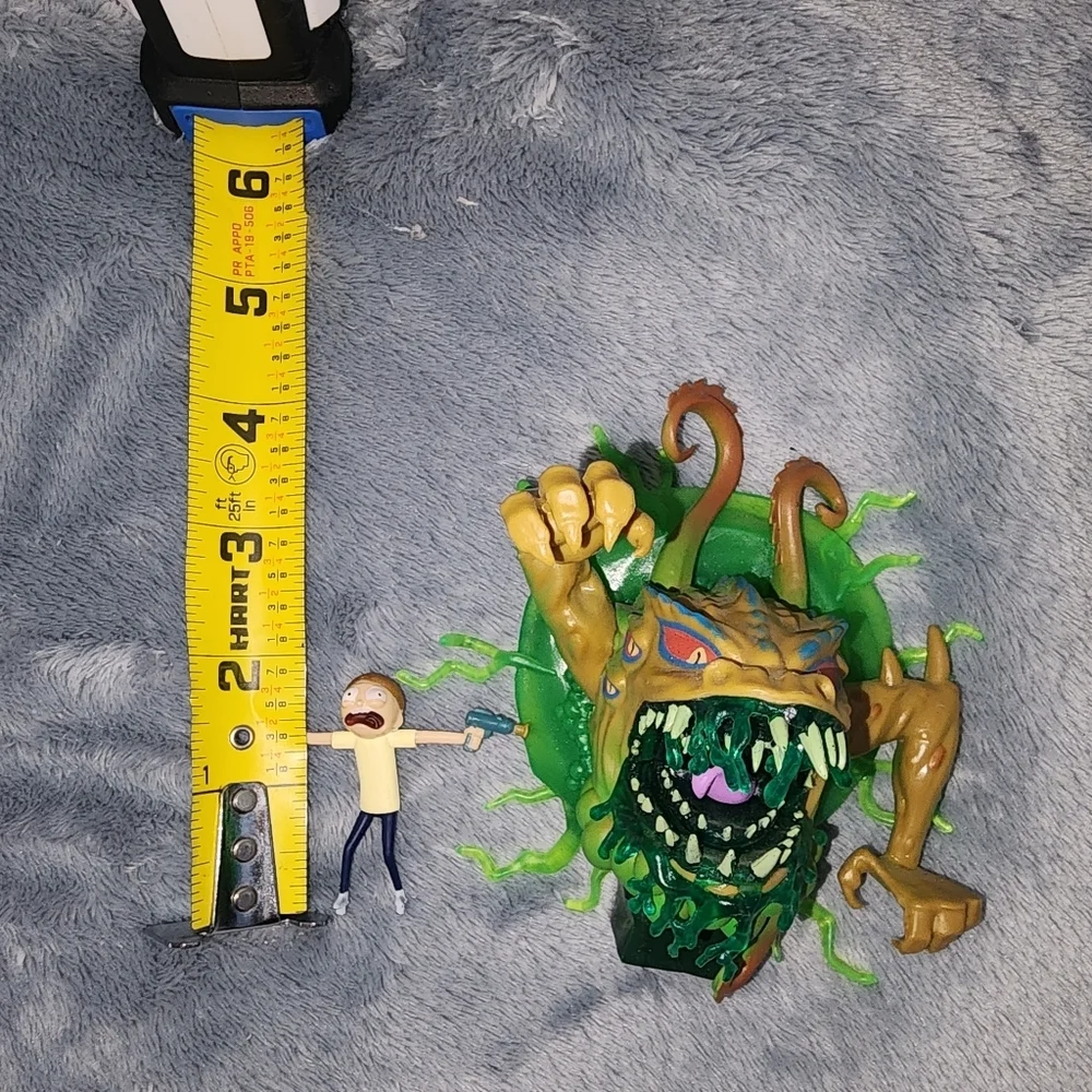 Adult Swim Rick and Morty - Morty Monster Mayhem Figure - Picture 2 of 6